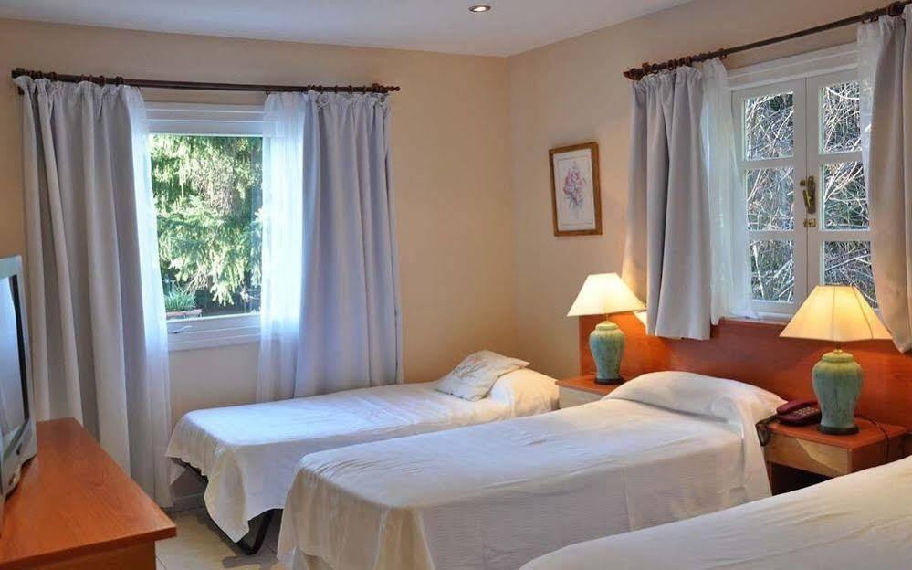 Las Acacias Ξενοδοχείο Villa La Angostura Εξωτερικό φωτογραφία